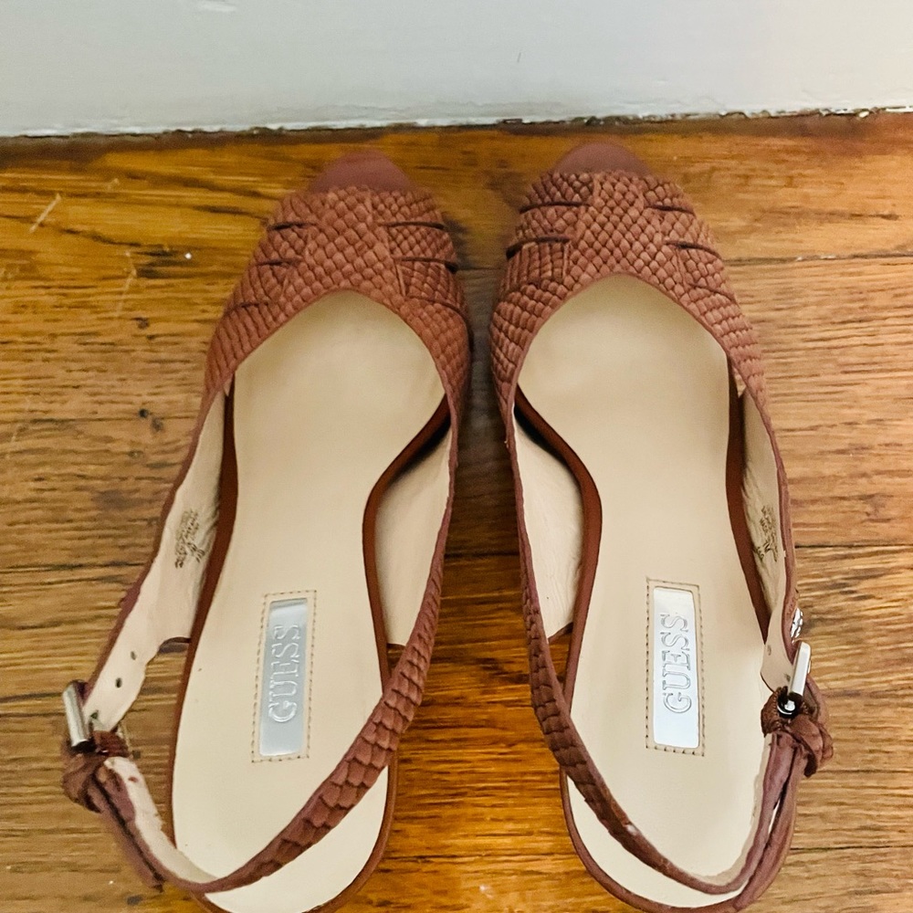 Dark brown leather heels
